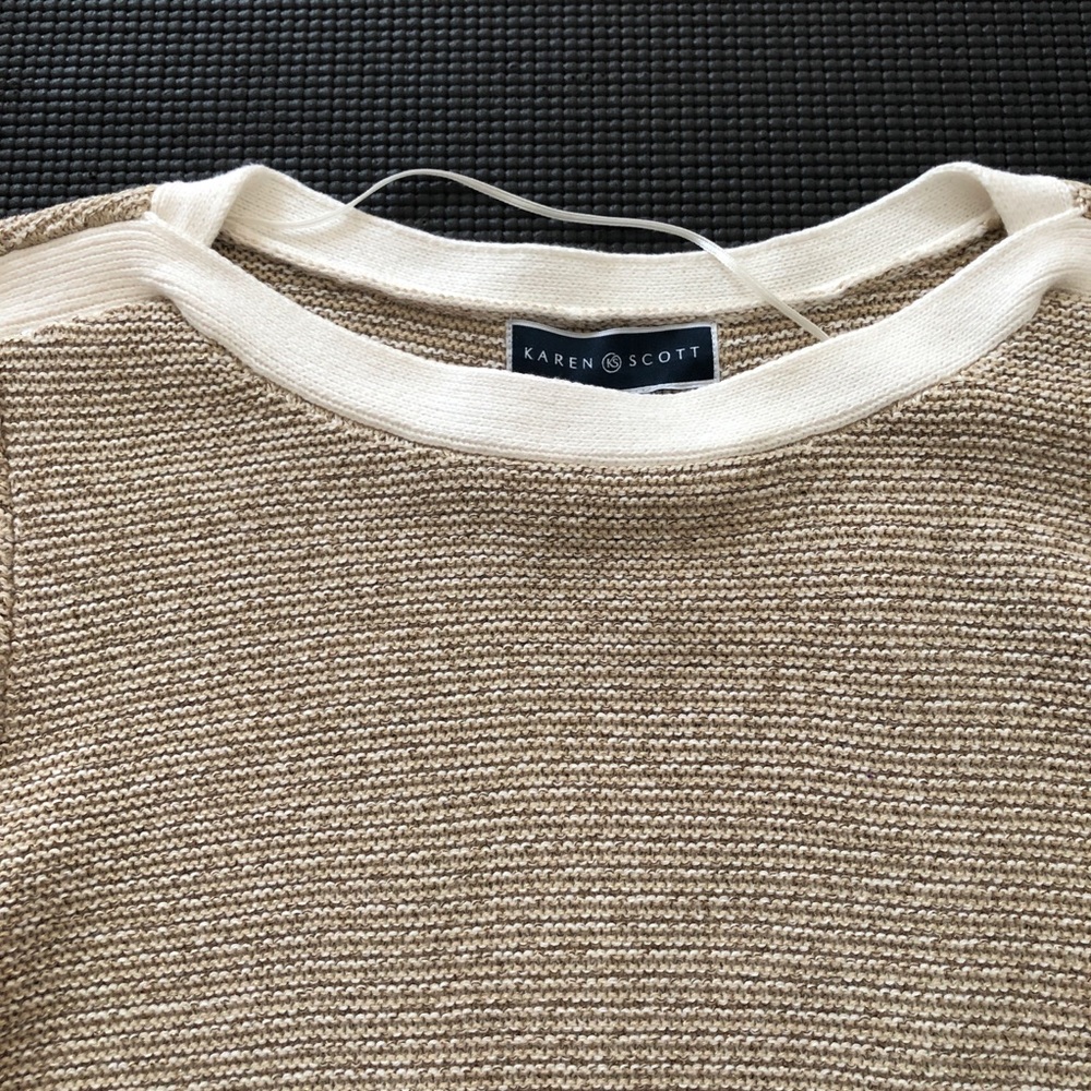 Gold Metallic Sweater - Picture 3 of 4